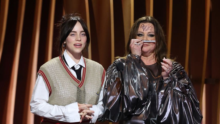 Billie Eilish und Melissa McCarthy bei den SAG Awards 2024