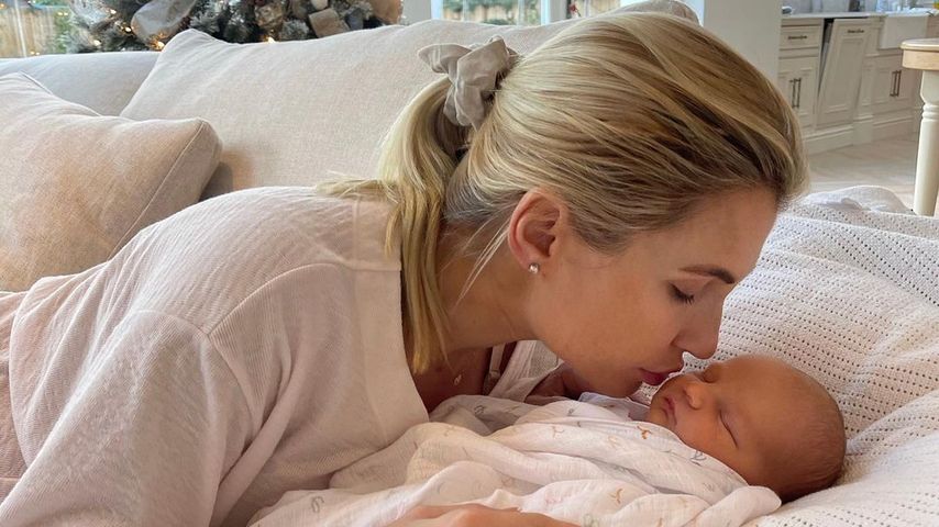 Zuckersüß: Billie Faiers posiert mit ihrer Tochter Margot
