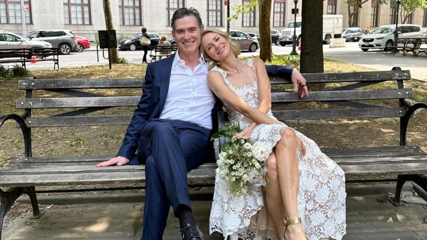 Naomi Watts zeigt neues Hochzeitsfoto zum Jahrestag