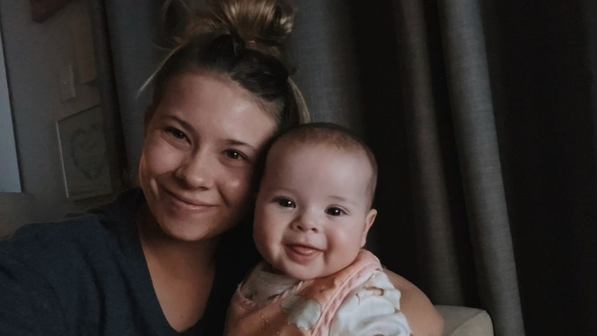 Bindi Irwin mit ihrer Tochter Grace