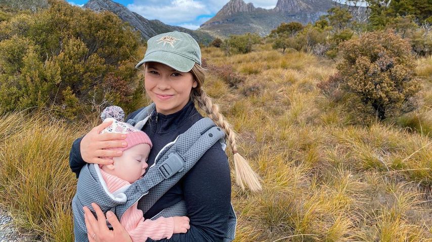 Tasmanien-Ausflug: Bindi Irwin teilt süße Bilder mit Tochter