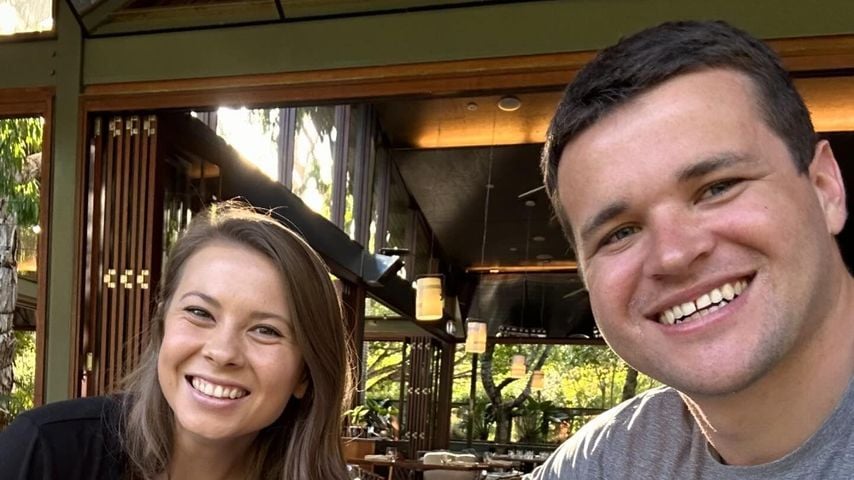 Bindi Irwin und Chandler feiern Hochzeitstag in Luxusresort!