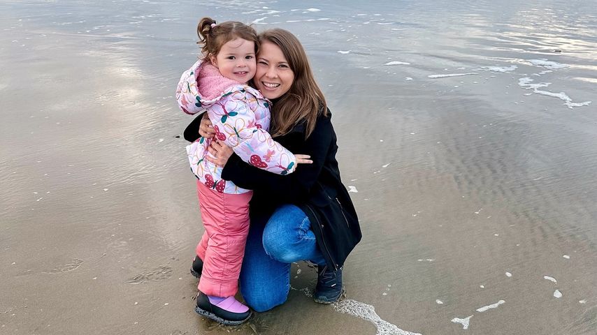 "Das Größte": Bindi Irwin widmet ihrer Tochter süße Worte