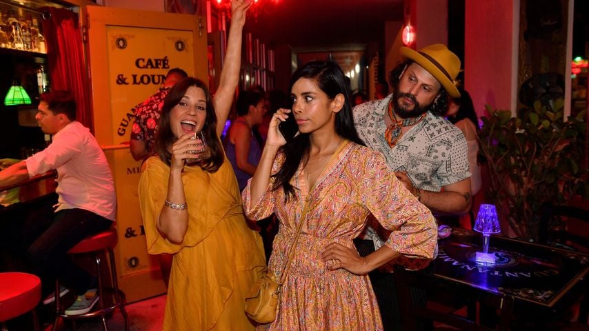 Birthe Wolter, Collien Ulmen-Fernandes und Manuel Cortez in "Das Traumschiff"