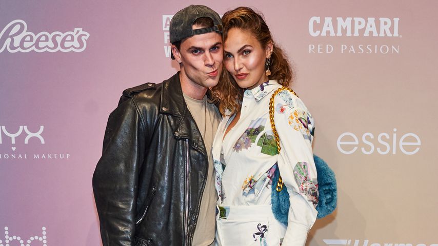 Bjarki Runar Sigurdarson und Elena Carrière auf der Fashion Week in Berlin