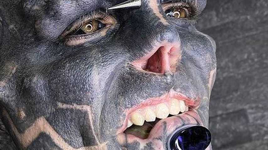 Nächster Step: Black Alien lässt Unterlippe durchlöchern