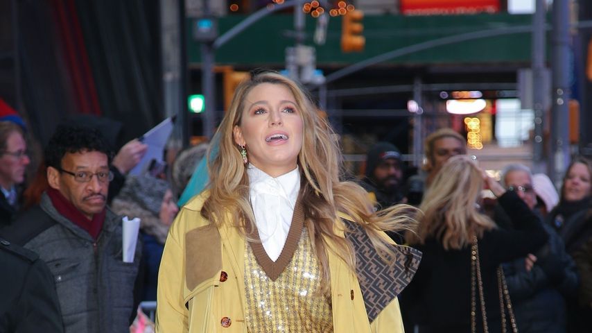 Komplett in Gelb: Fashionista Blake Lively rockt New York