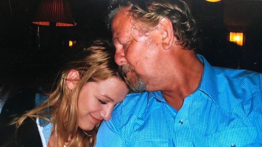 Blake Lively teilt Throwback-Pic mit ihrem verstorbenen Papa