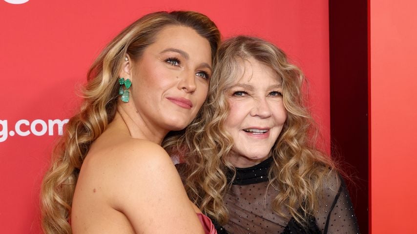 Schauspielerin Blake Lively und ihre Mutter Elaine im April 2025 in New York City