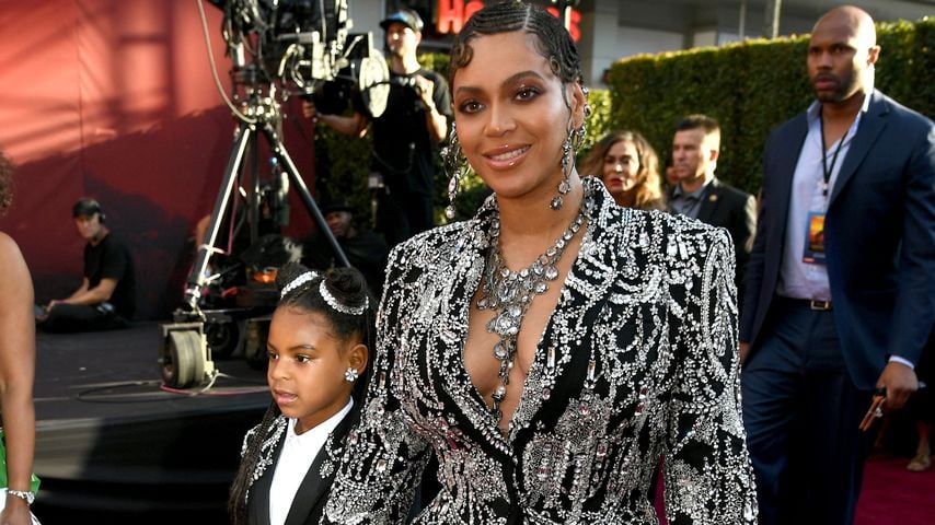 Blue Ivy Carter und Beyoncé bei der "König der Löwen"-Premiere 2019
