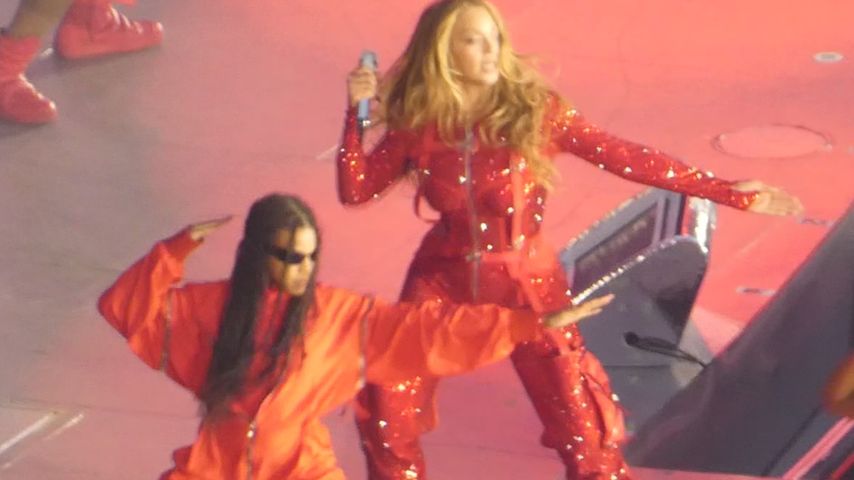 Blue Ivy Carter und Beyoncé bei einem Auftritt in London