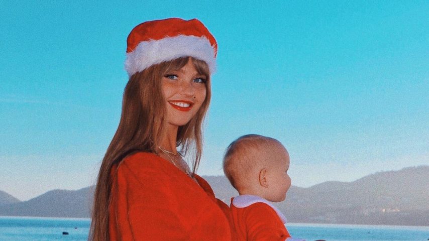 Bonnie Strange mit ihrer Tochter Goldie, Dezember 2019