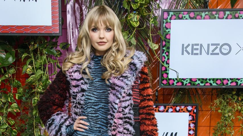 Neu-Mama Bonnie Strange macht sich für den Playboy nackt!