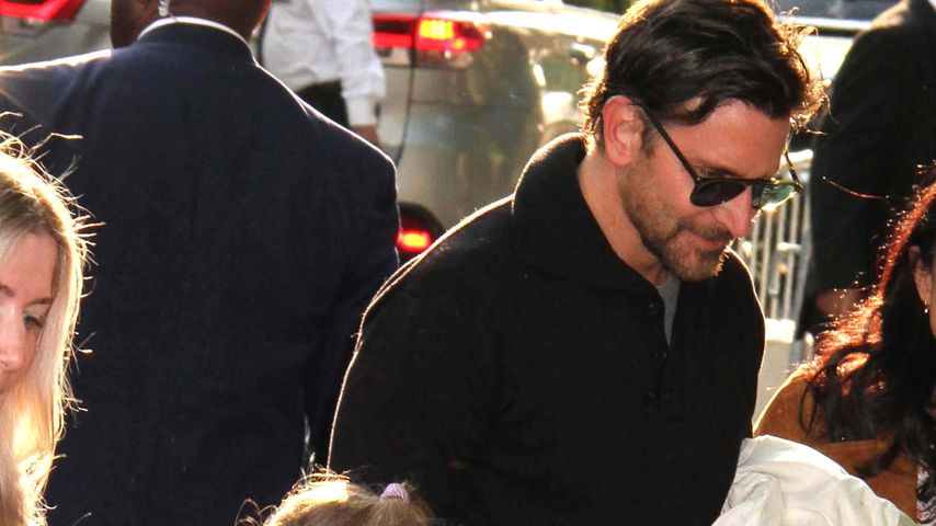 Süße Red-Carpet-Momente mit Bradley Cooper und Tochter Lea
