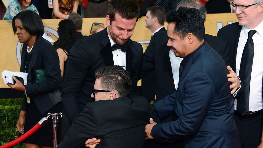 Bradley Cooper und Vitalii Sediuk bei den Screen Actors Guild Awards 2014