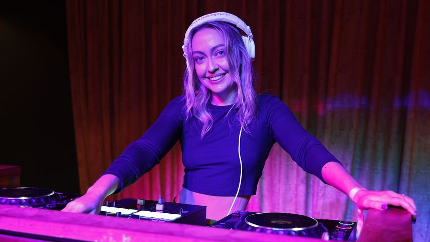 Brandi Cyrus, Schwester von Miley Cyrus