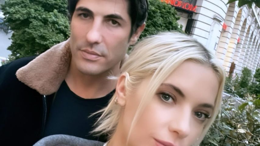 Brandon Davis und Ashley Benson