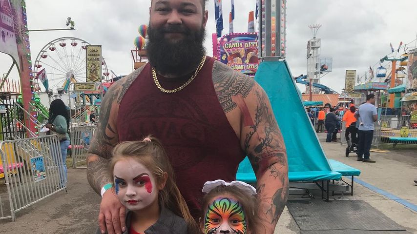 Bray Wyatt mit seinen Kindern