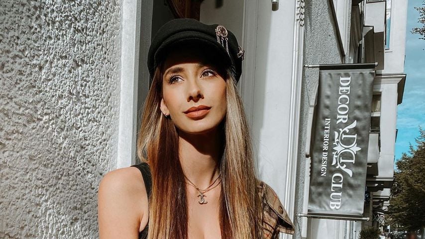 Model Brenda Patea