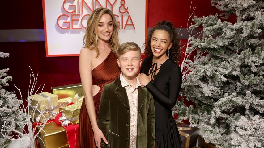 Ginny & Georgia"-Stars Brianne Howey, Diesel La Torraca und Antonia Gentry, Dezember 2022