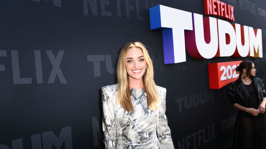 Brianne Howey, Schauspielerin