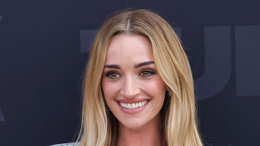 Brianne Howey, Schauspielerin