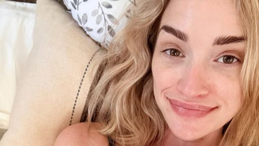 "Ginny & Georgia"-Star Brianne Howey begrüßt zweites Baby