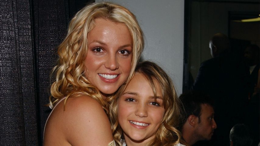 Britney Spears mit ihrer Schwester Jamie Lynn, 2003