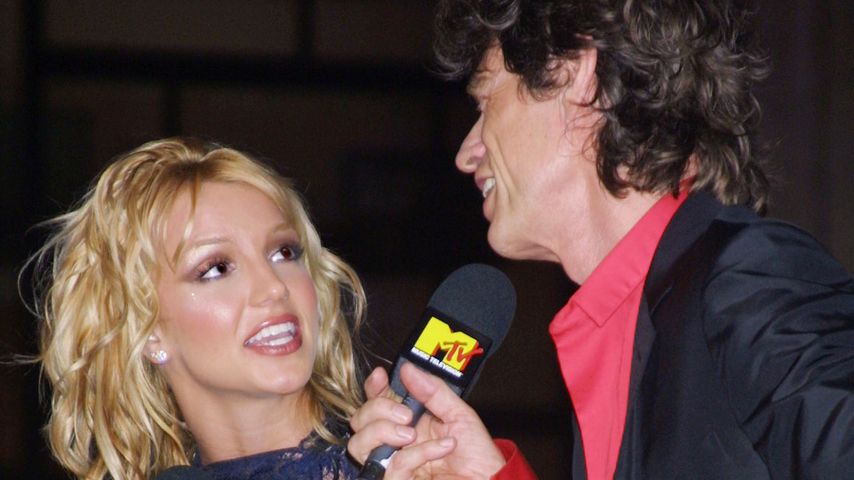 Britney Spears und Mick Jagger bei den MTV Video Music Awards 2001