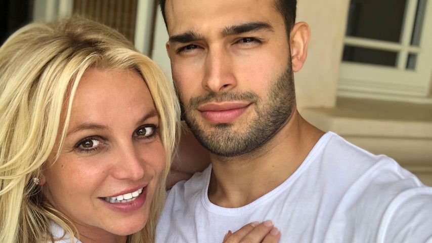 Britney Spears mit ihrem Verlobten Sam Asghari