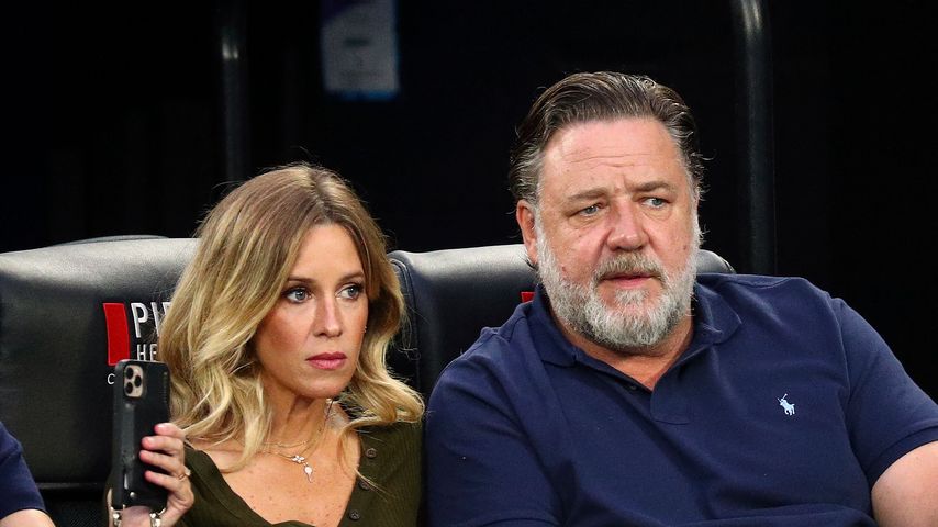 Britney Theriot und Russell Crowe, Januar 2022
