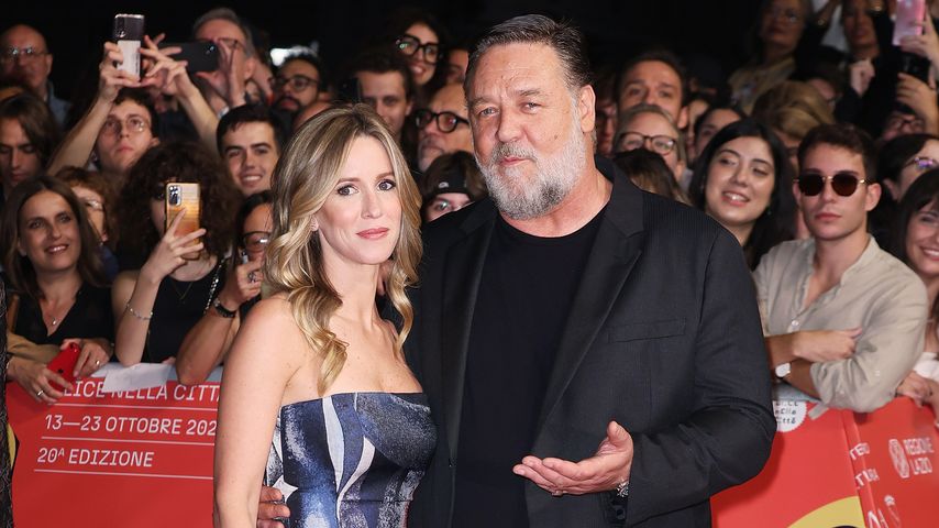 Model Britney Theriot und Schauspieler Russell Crowe