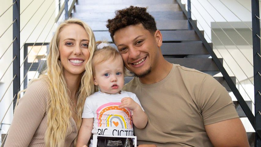 Brittany Matthews und Patrick Mahomes mit ihrer Tochter im Mai 2022
