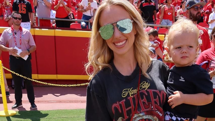 Brittany Mahomes mit ihren beiden Kindern im August 2024