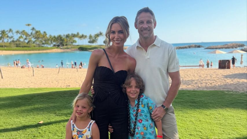 Brittny und Jenson Button mit ihren Kindern