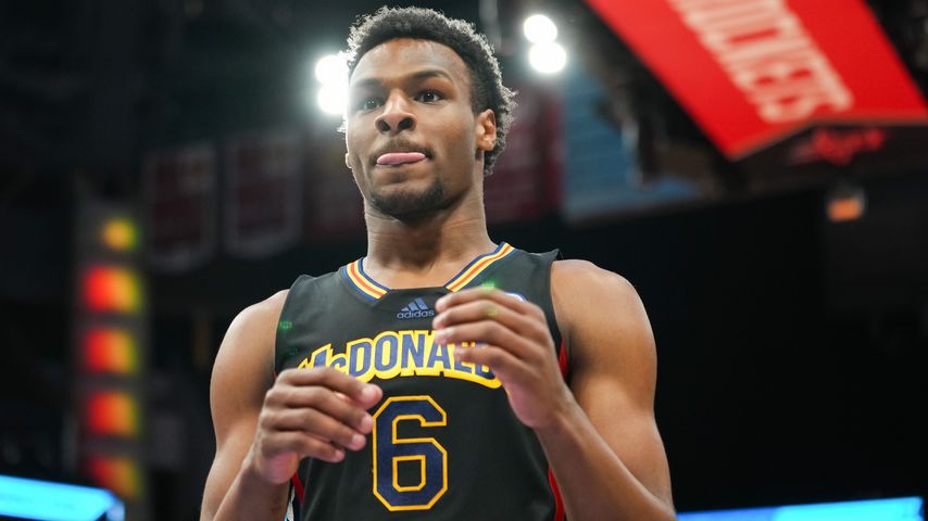 Bronny James zum ersten Mal seit Herzstillstand gesehen!