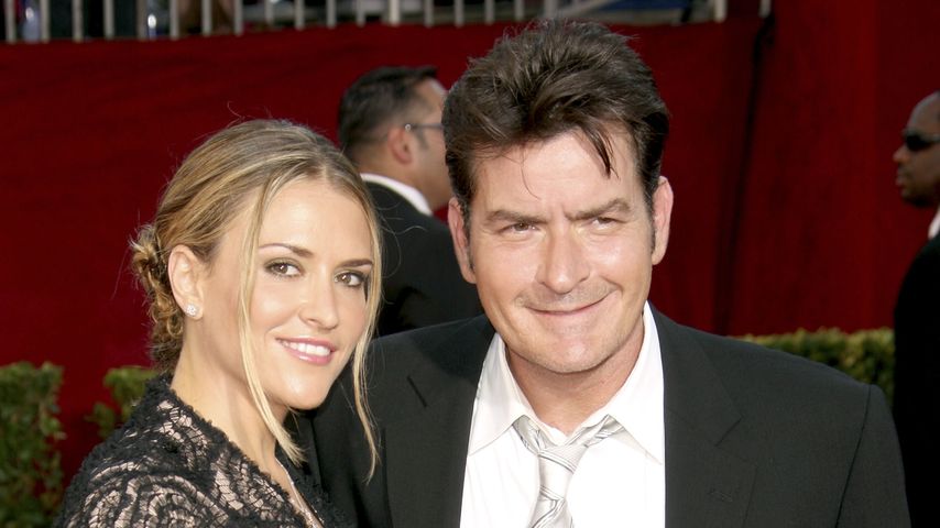 So gut verstehen sich Brooke und ihr Ex-Mann Charlie Sheen