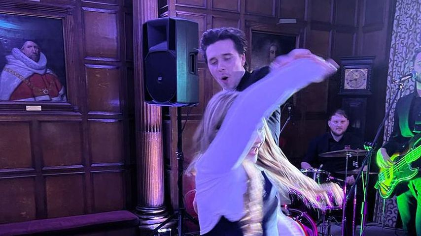 Zauberhaft: Hier tanzt Brooklyn mit Schwester Harper Beckham
