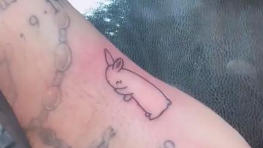 Brooklyn Beckhams neues Hasen-Tattoo