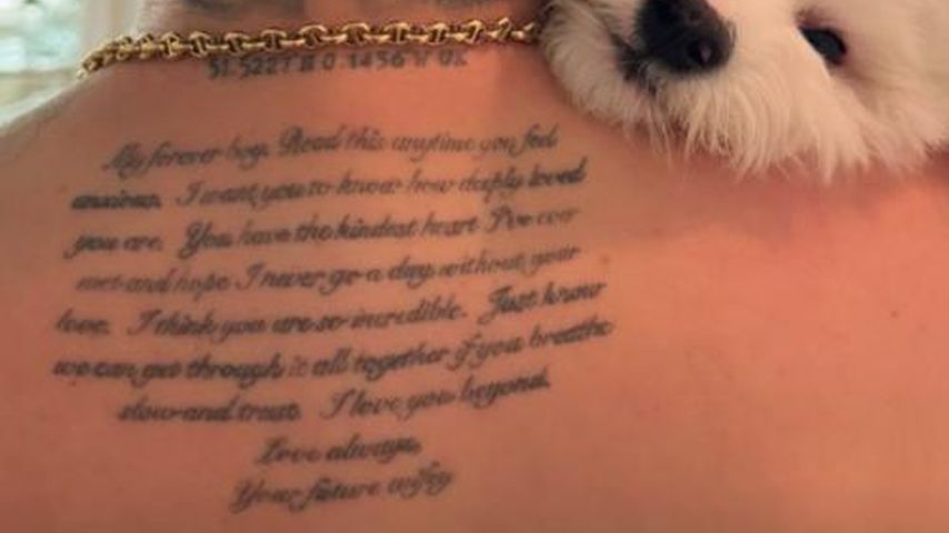 Brooklyn Beckhams Tattoo mit Nicolas Augen