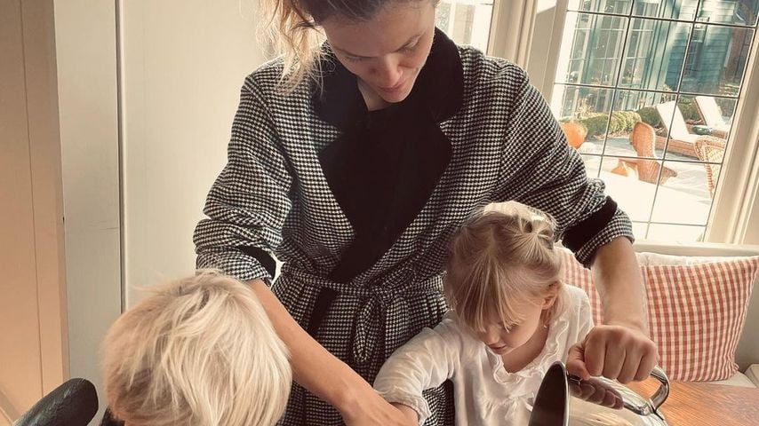 Brooklyn Decker mit ihren beiden Kindern