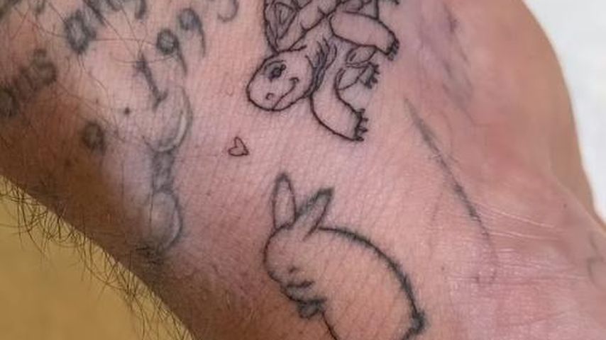 Brooklyn Peltz-Beckhams Tattoos für Nicolas verstorbene Großeltern, Oktober 2024