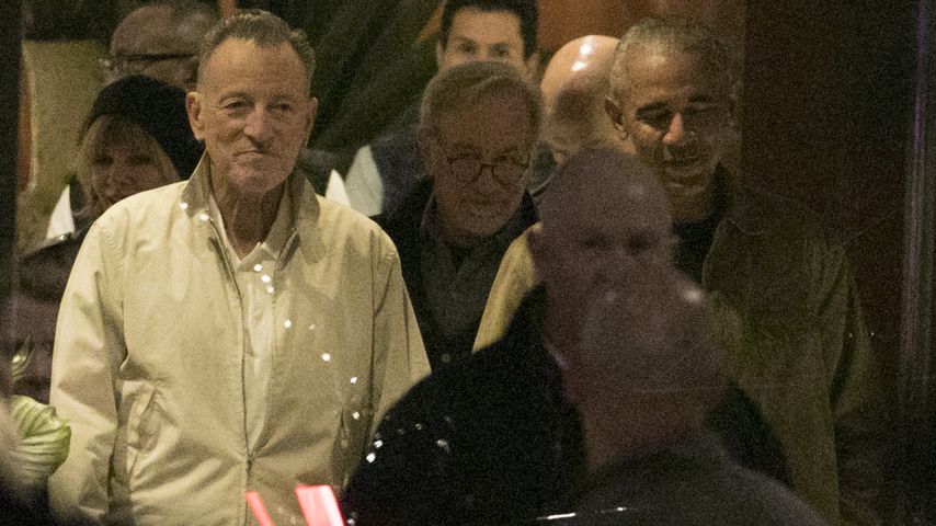 Bruce Springsteen, Steven Spielberg und Barack Obama beim gemeinsamen Dinner in Barcelona