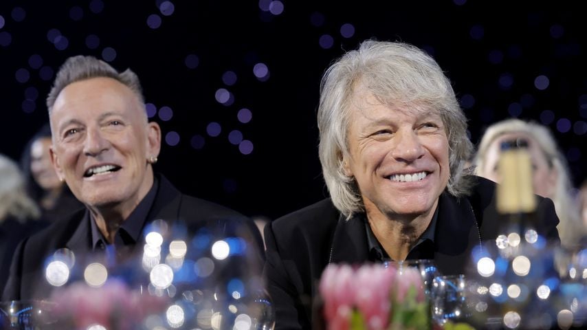 Bei den Grammys: Bruce Springsteen und Jon Bon Jovi bei der MusiCares Person of the Year Gala 2024 in Los Angeles