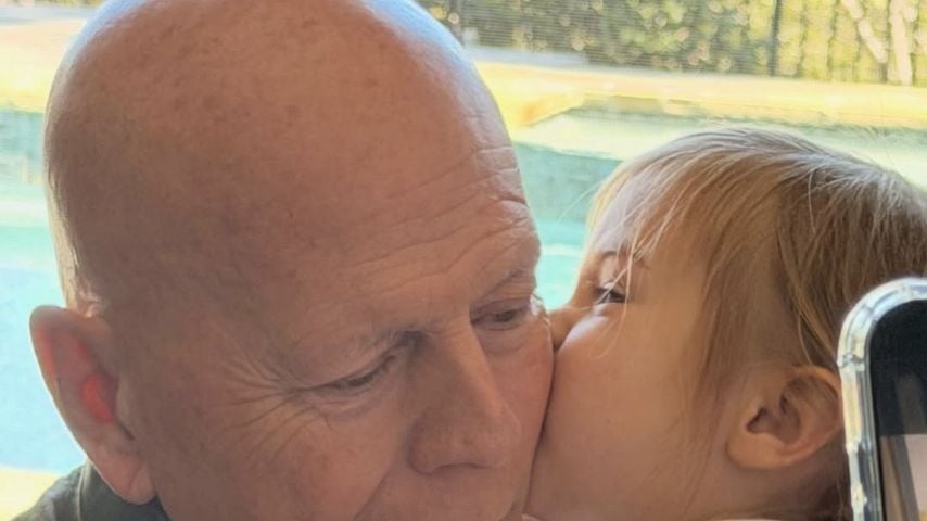 Bruce Willis an seinem Geburtstag mit seiner Enkelin