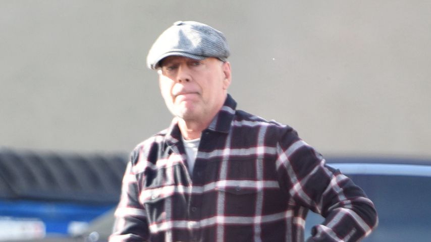 Bruce Willis mit Weihnachtseinkäufen im Dezember 2019