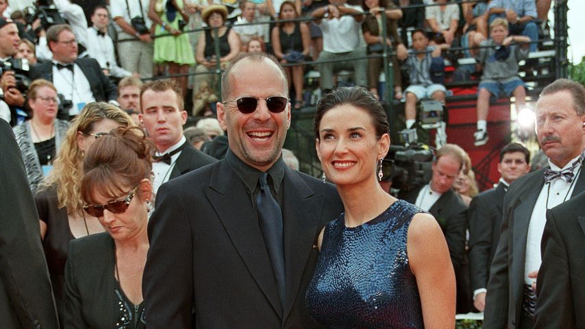 Bruce Willis und Demi Moore bei den Emmy Awards 1997