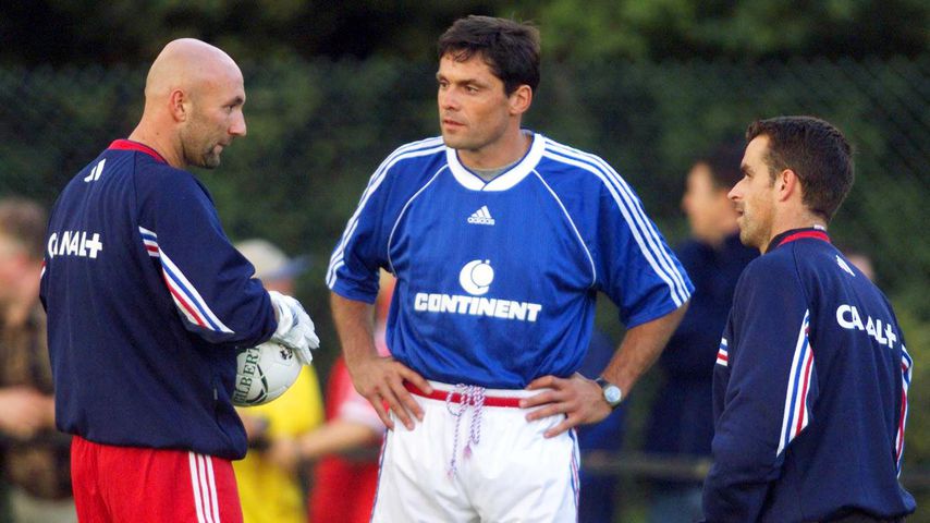 Bruno Martini mit seinen Fußball-Kollegen