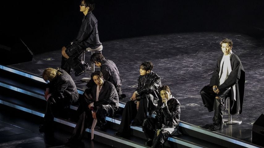 Fans toben: Komiker entschuldigt sich für Witz bei BTS