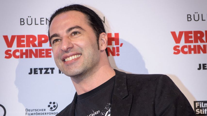 Bülent Ceylan bei einer Vorstellung von "Verpiss Dich, Schneewittchen" in Mannheim, März 2018